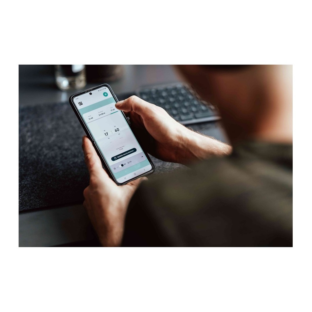 Ovládací panel s aplikací přes WIFI - skleněný 2