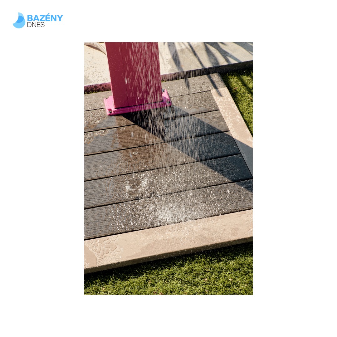 Venkovní sprchový rošt - Tmavě kávová barva 2