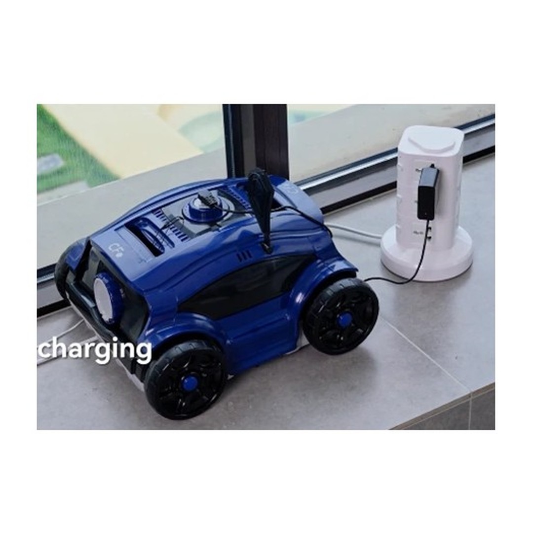 Odkurzacz automatyczny CF 100 AKU 9