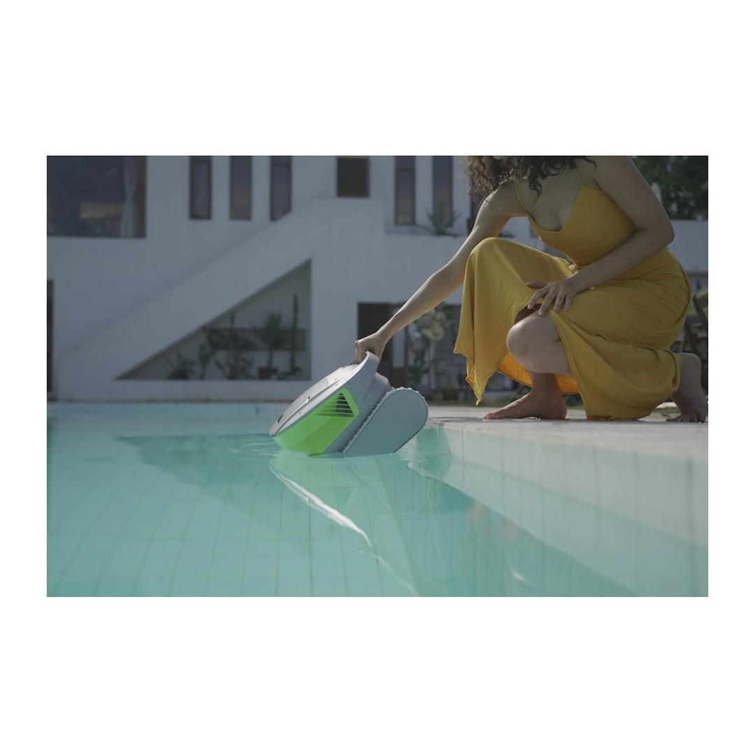 Automatic vacuum cleaner Poolmate DT B 16