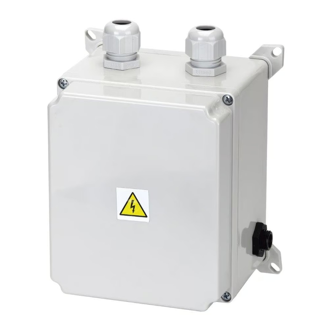 El. ovládání - spínání protiproudu 9 - 14A, IP65, tlakový spínač;1, 2 - - 2, 6kW 3